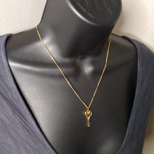 Heart Shaped Key Necklace 17.5 Inches